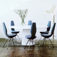 Chair Inspiration - The sculptural Date chair
